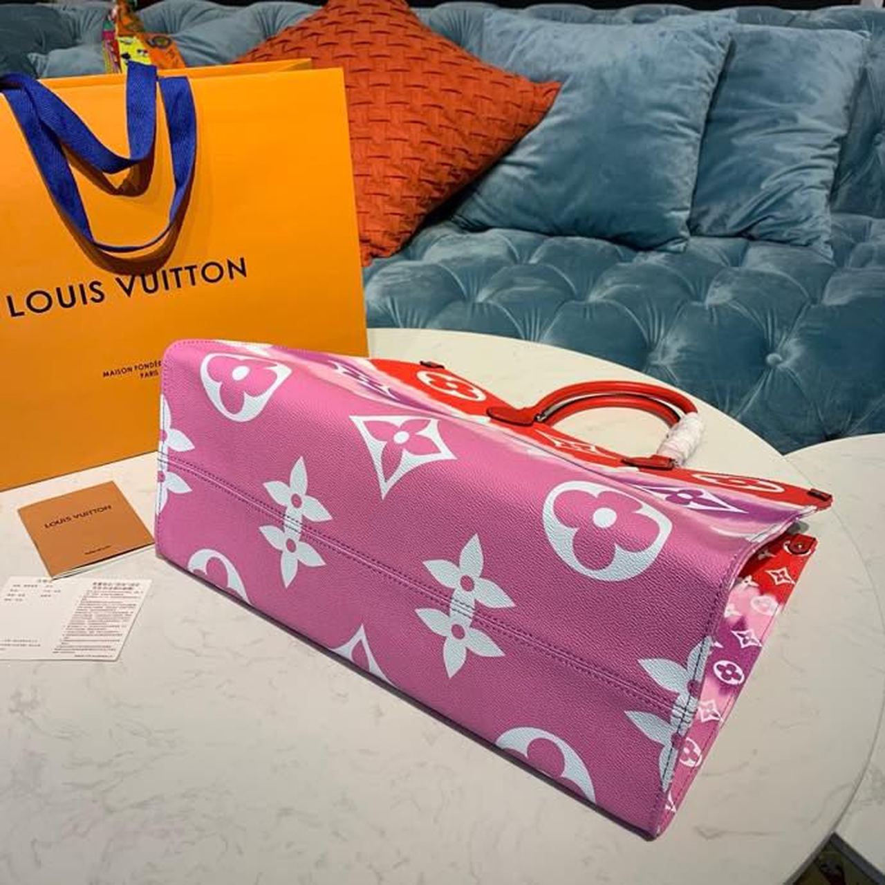 LV Escale Onthego GM Tote Bag Red For Women, Shoulder Bags 16.1in/41cm LV M45121