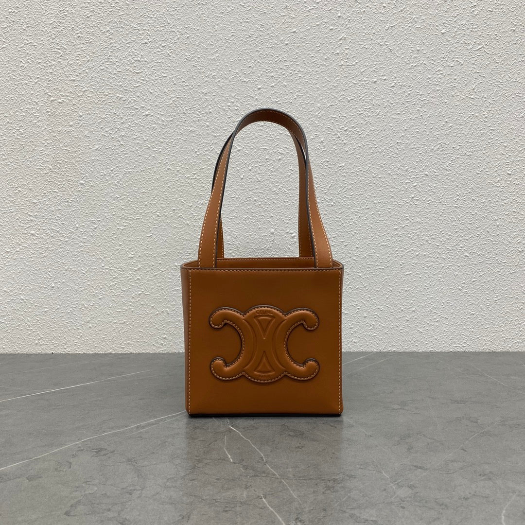 CE Cube Bag Cuir Triomphe Square Tan For Women 6in/15cm