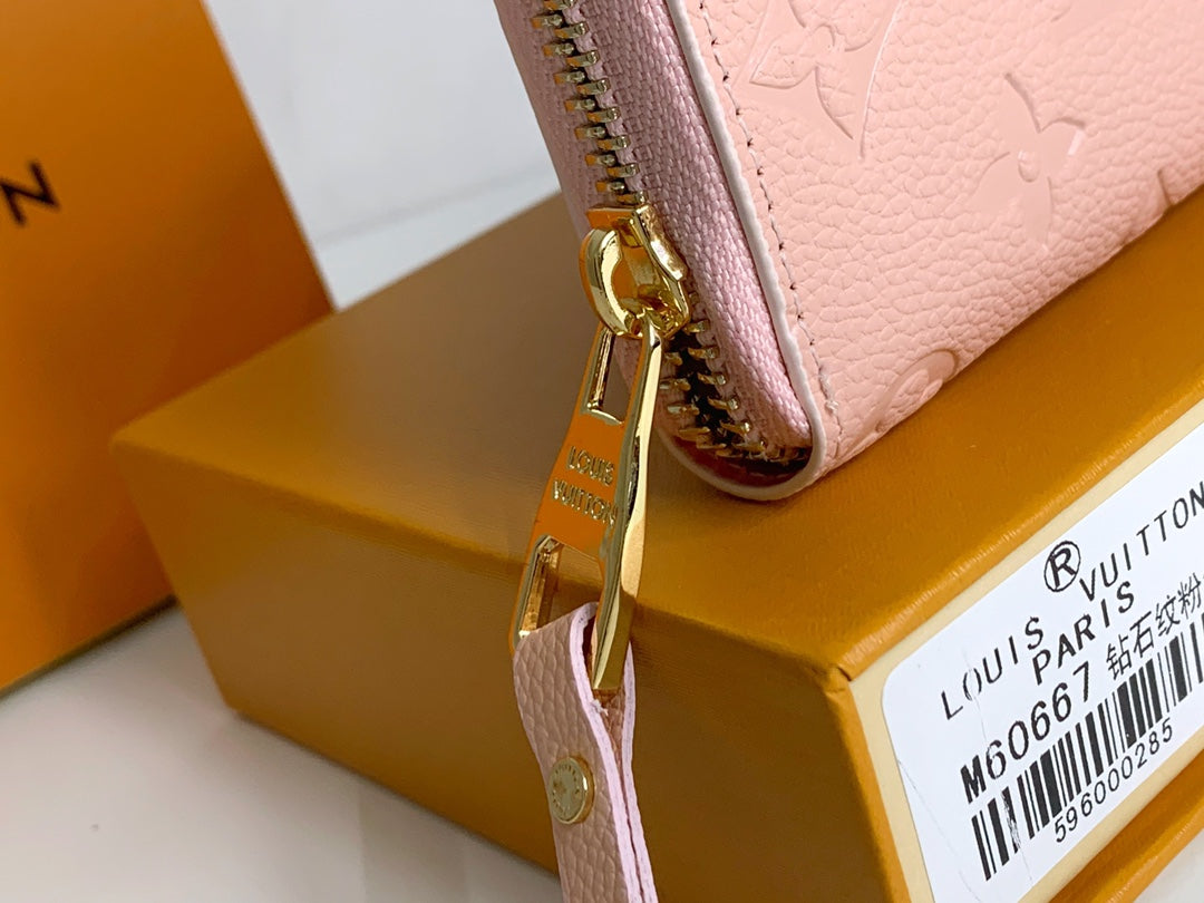 New Arrival Wallet LUV 125