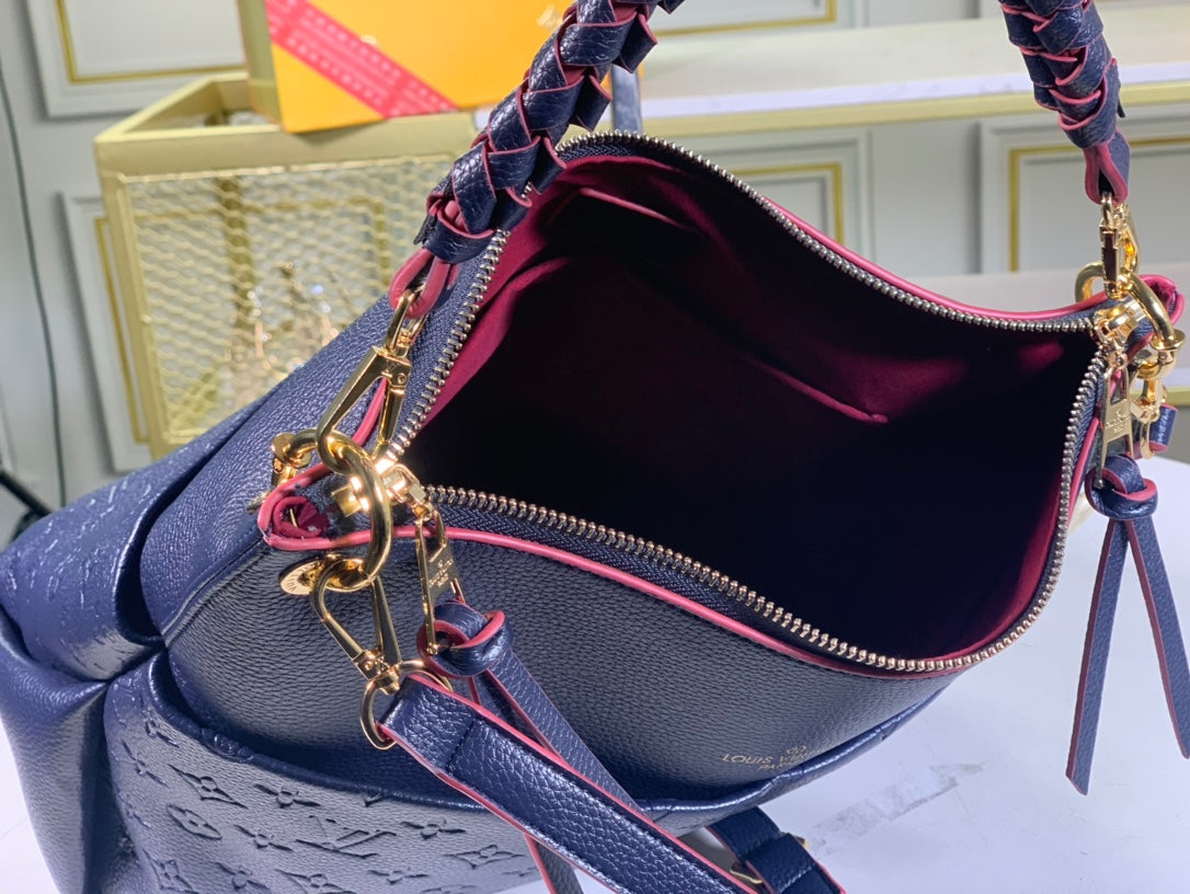 New Arrival Bags LUV 112