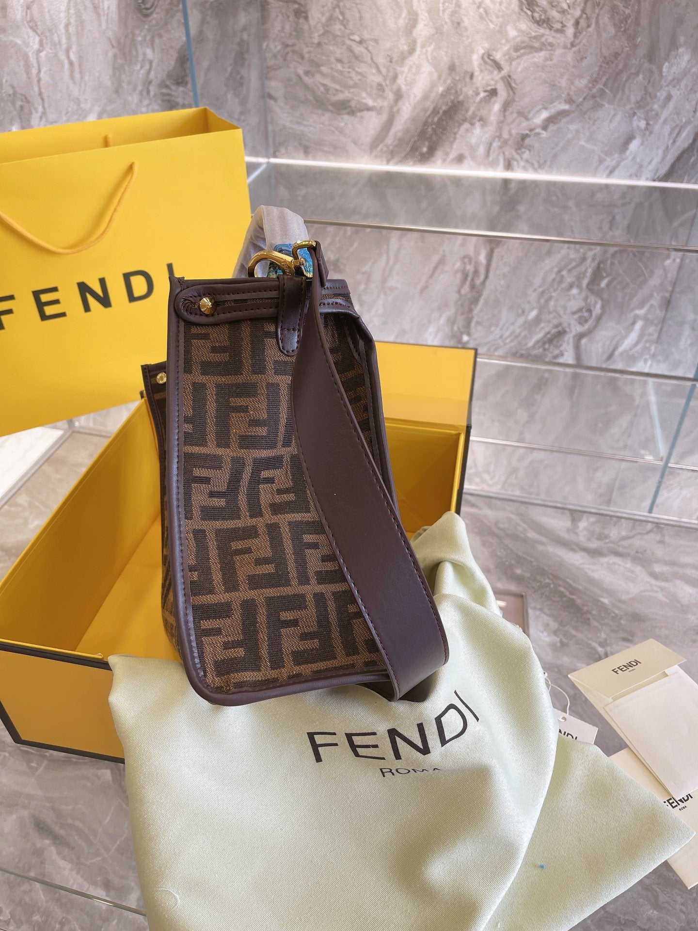 New Arrival Bags FEI 221