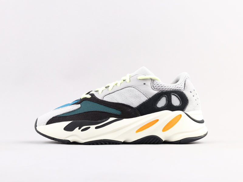 FC - Yzy 700 Wave Sneaker