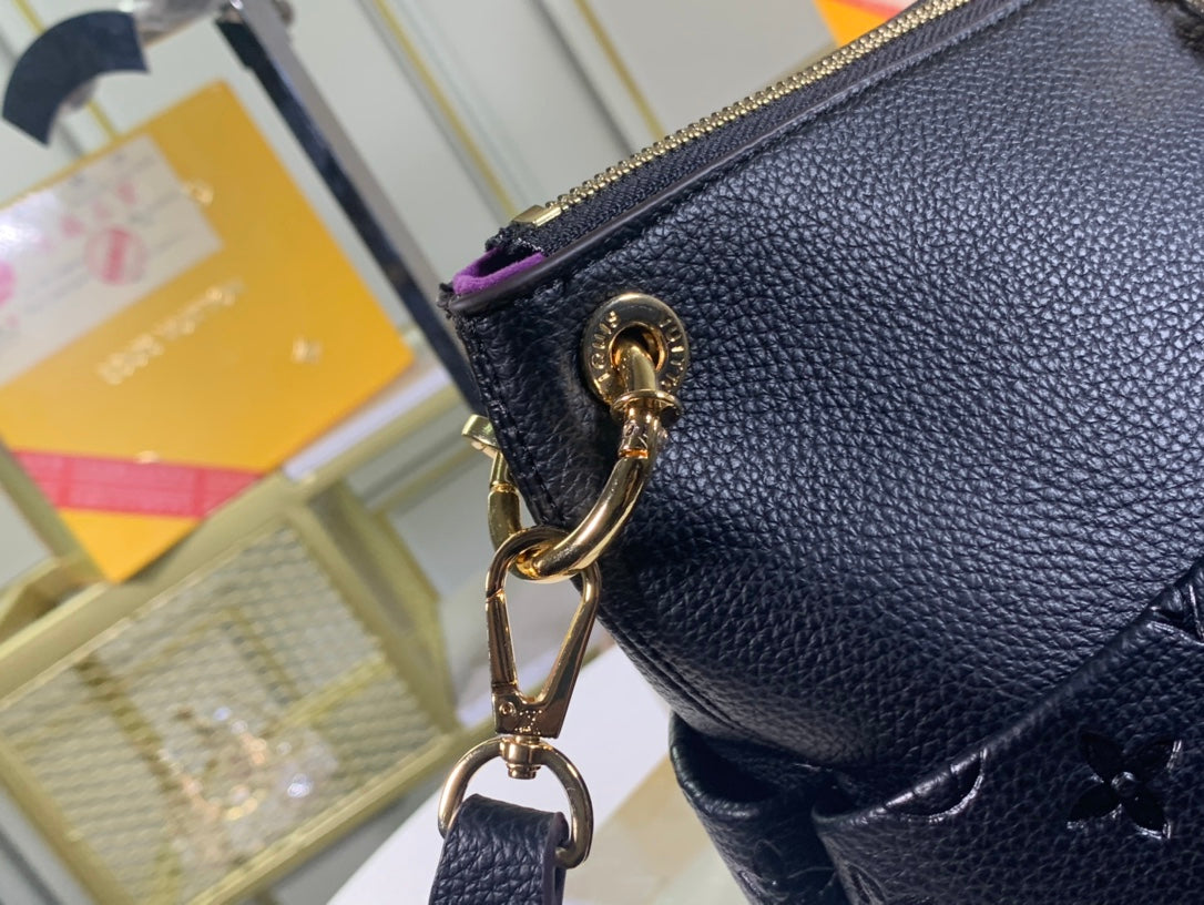 New Arrival Bags LUV 112