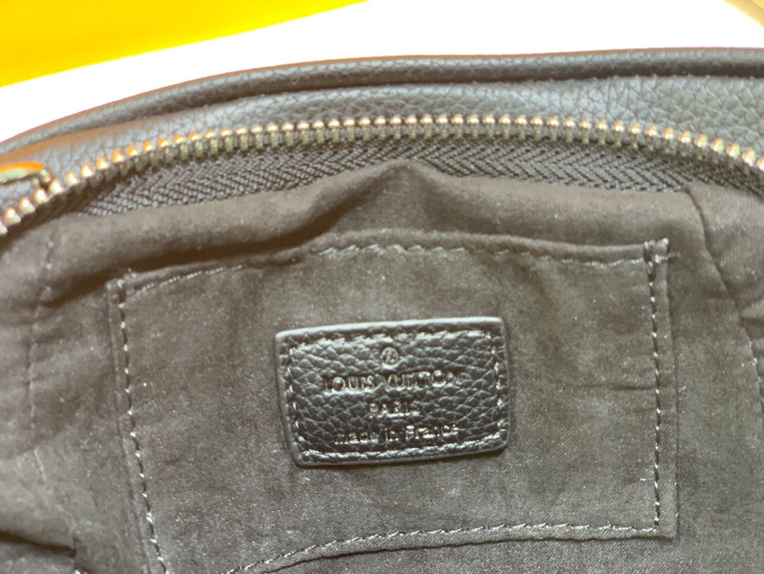 New Arrival Bags LUV 122
