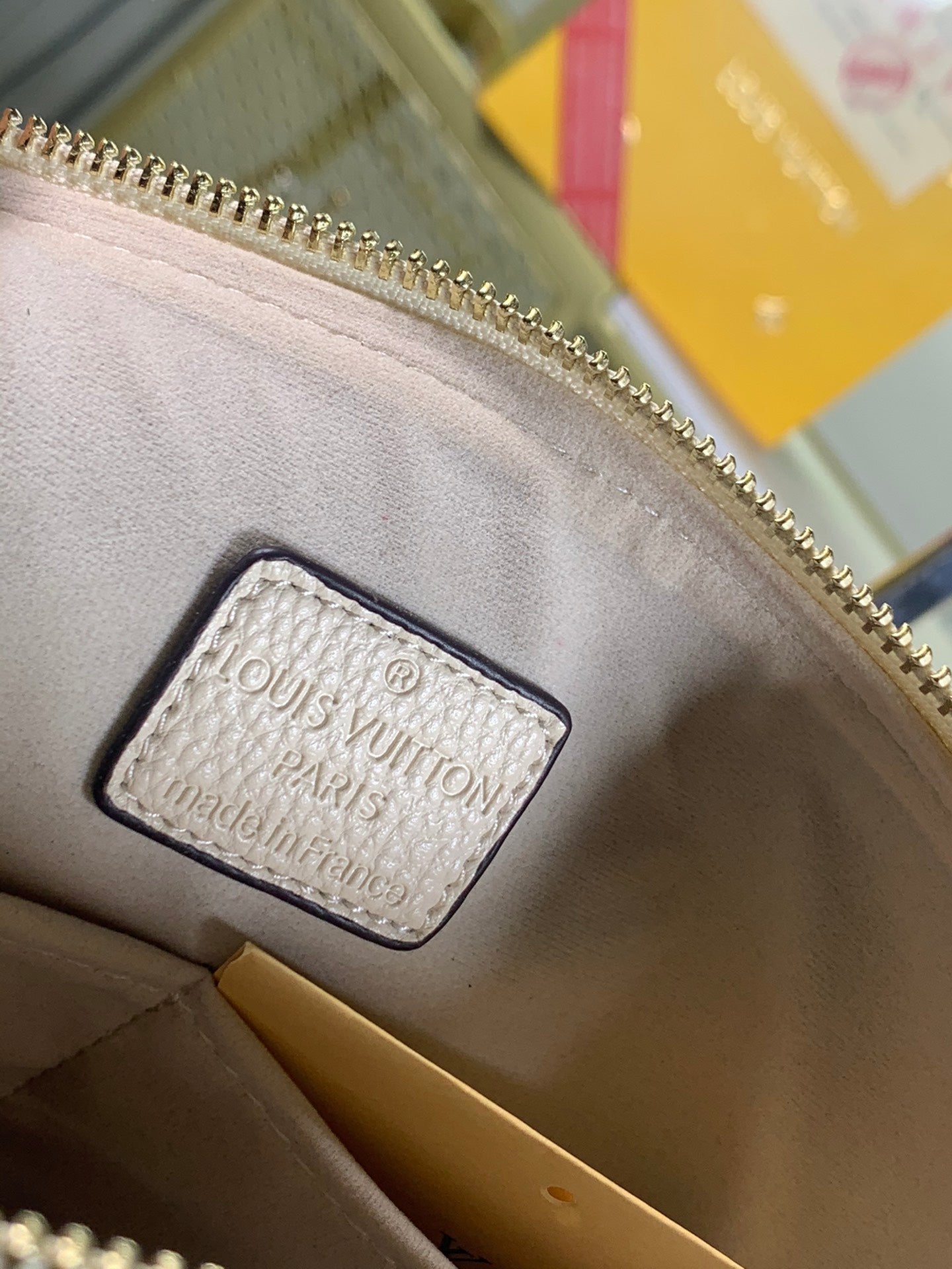 New Arrival Bags LUV 112