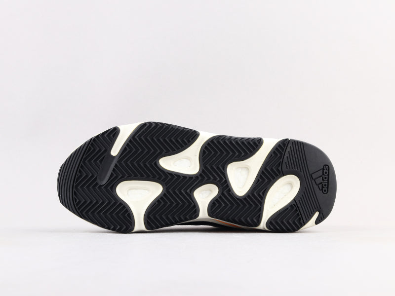 FC - Yzy 700 Wave Sneaker