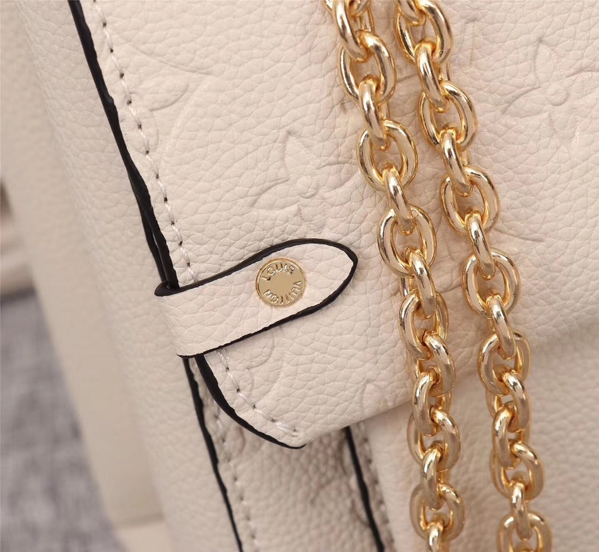 New Arrival Bags LUV 275