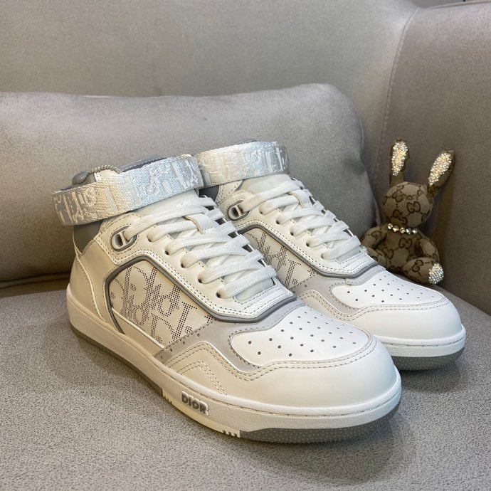 FC - DIR B27 High White Gray