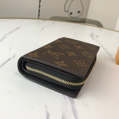 New Arrival Wallet LUV 039