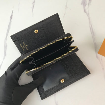 New Arrival Wallet LUV 039