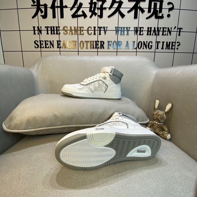FC - DIR B27 High White Gray