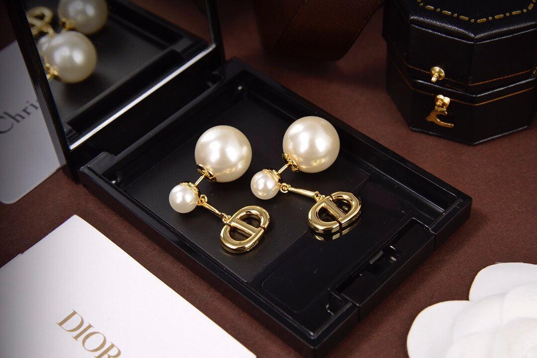 FC - Women Earring Dir 017