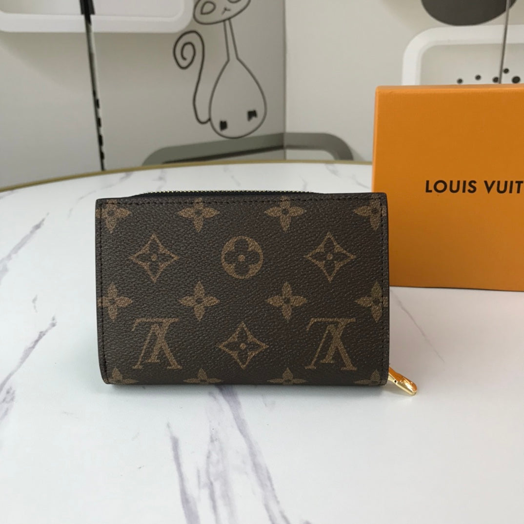 New Arrival Wallet LUV 039